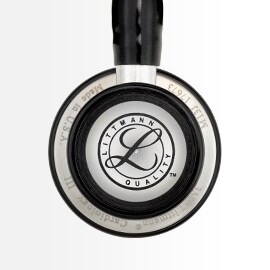Plan rapproché du côté pédiatrique du stéthoscope 3M Littmann Cardiology III montrant le joint de qualité Littmann.